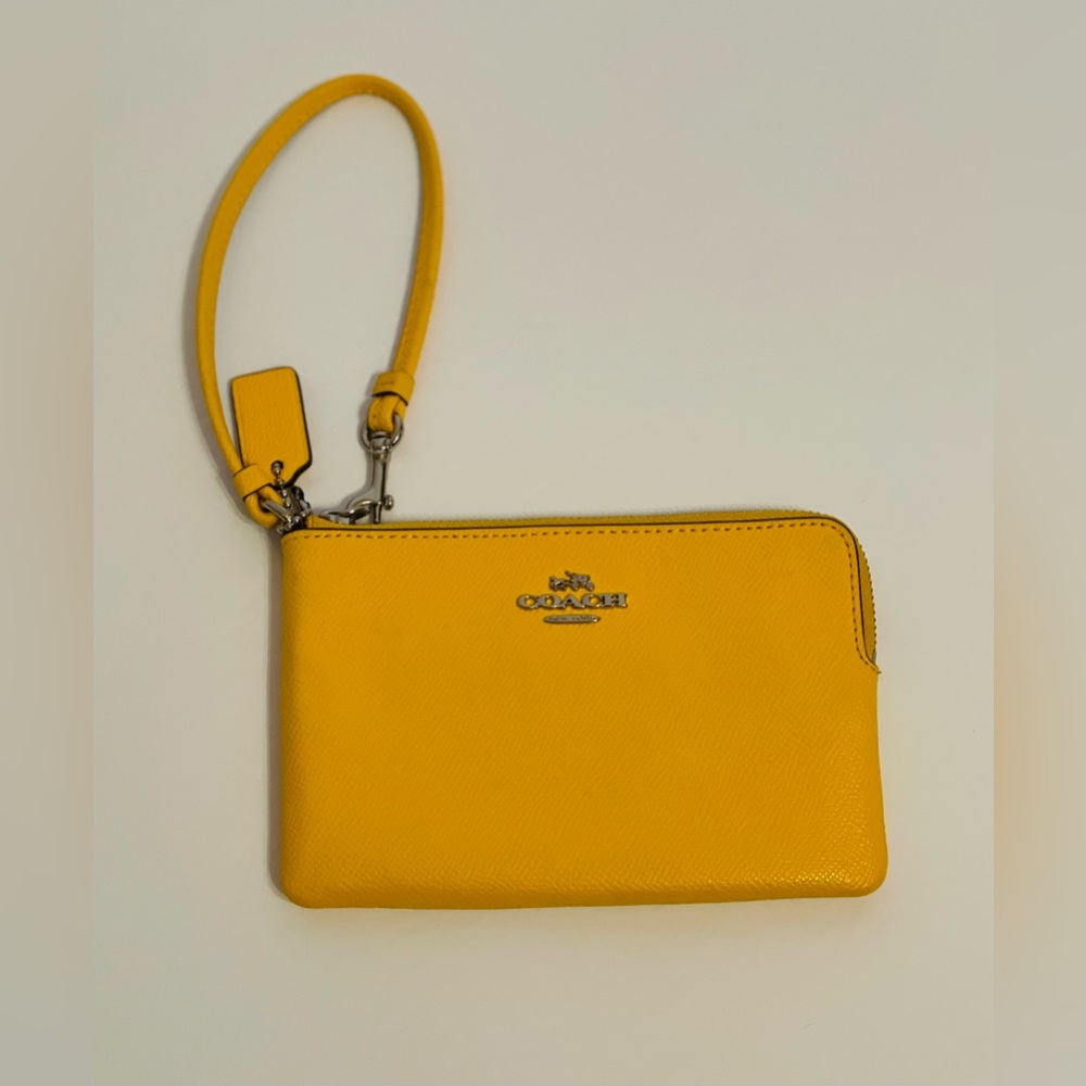 Coach Bag | Women's Yellow Wristlet - Corner Zip Pebbled Leather offers welcome